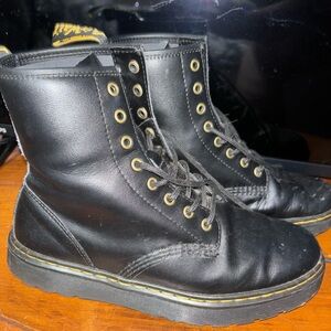 Doc Martens Zavala Women’s Size 10